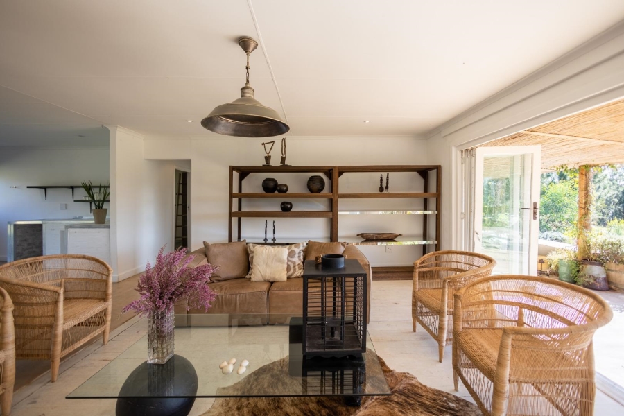8 Bedroom Property for Sale in Airport Western Cape